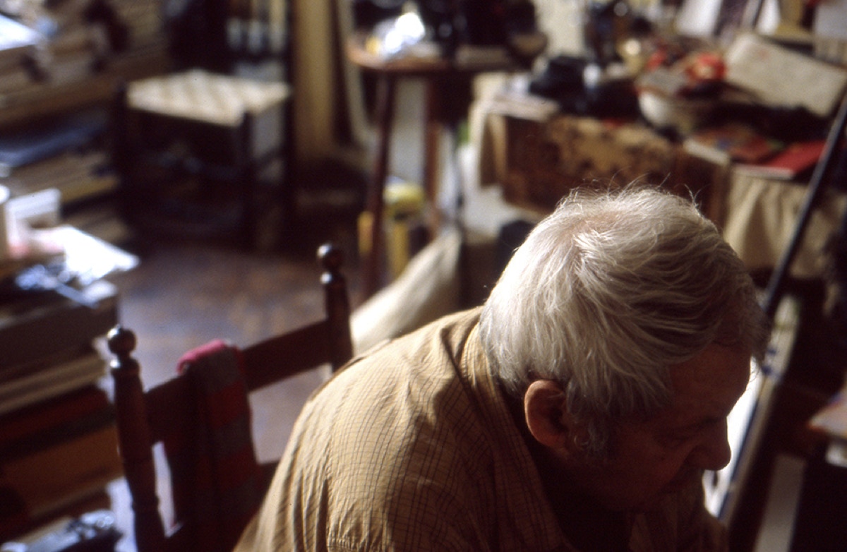 Saul Leiter by Tomas leach